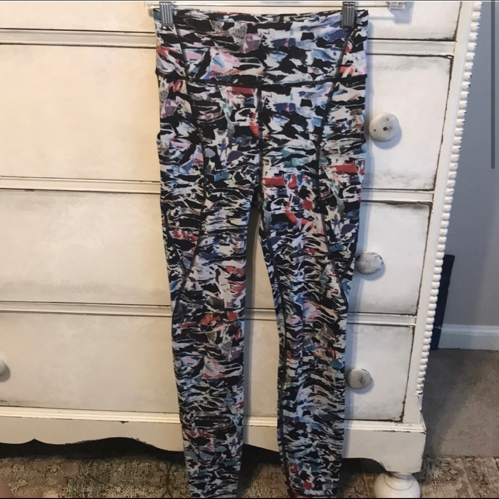 Lululemon multicolour print leggings